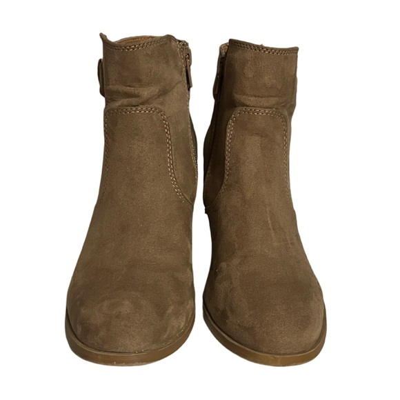 Qupid wedge ankle booties 💎2/$30💎 - Picture 3 of 8